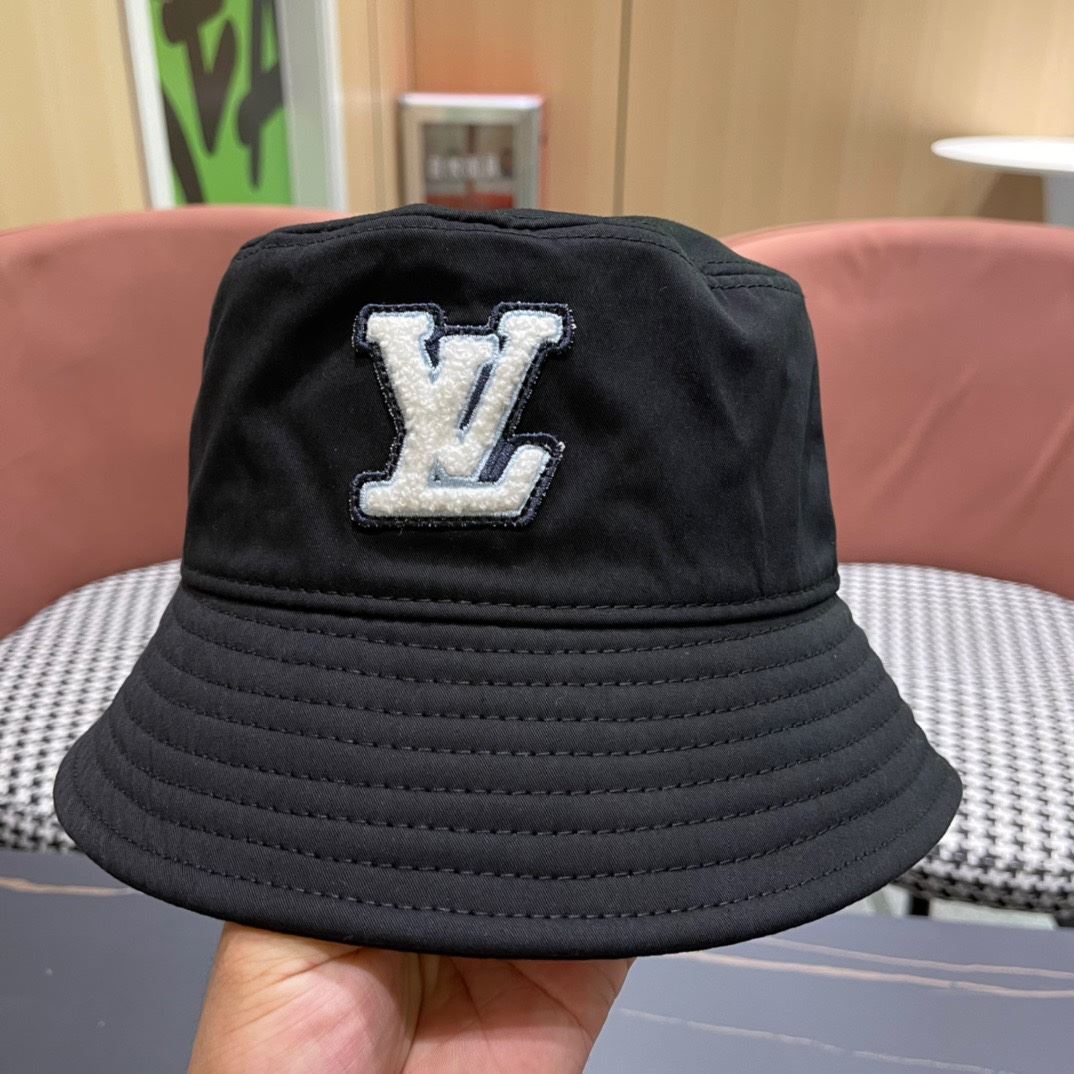 Louis Vuitton Caps